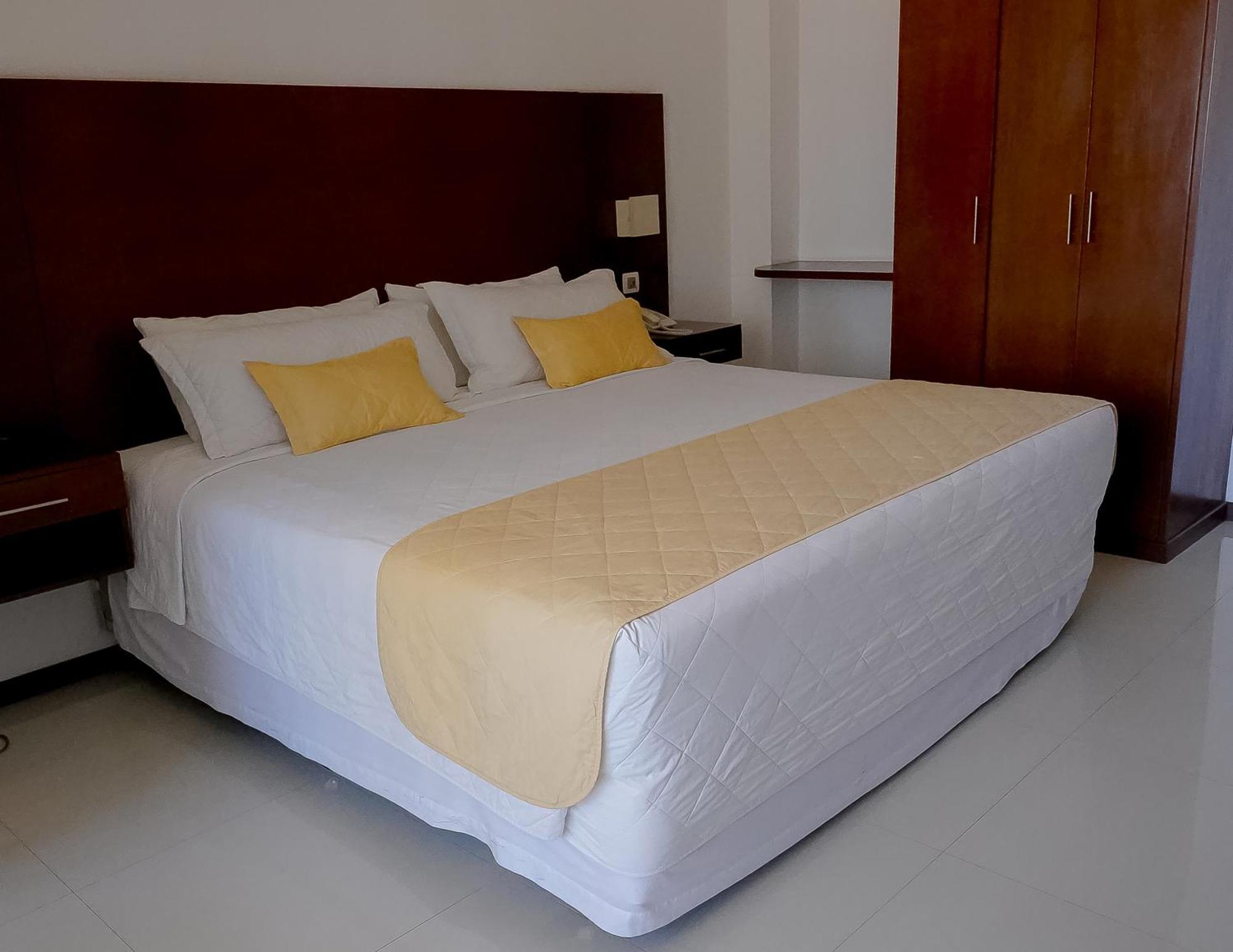 Prince Hotel Santa Cruz de La Sierra Luaran gambar